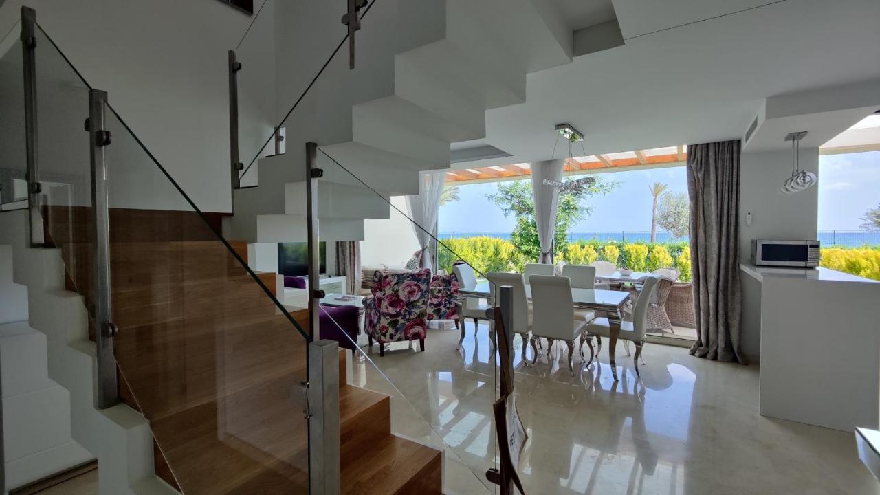 Paradise Luxury Villa Sea View 比利亚霍约萨 外观 照片